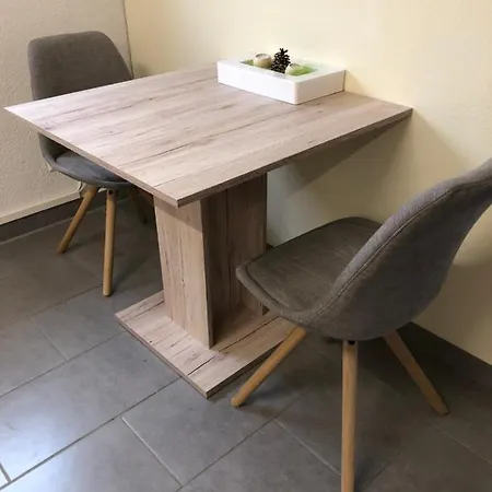 Gemütliches Apartment nahe Porsche Weissach  Exterior foto